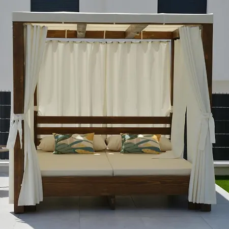 Mi Ciovo With Private Hot Tub And Garden * Trogir