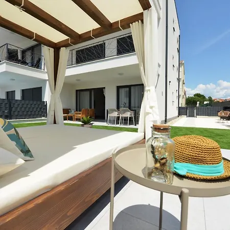 Apartamento Mi Ciovo With Private Hot Tub And Garden