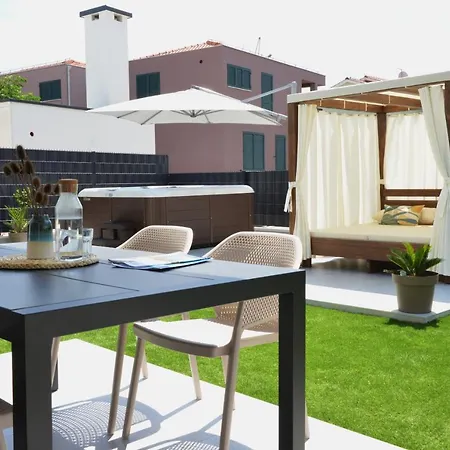 Mi Ciovo With Private Hot Tub And Garden Apartment