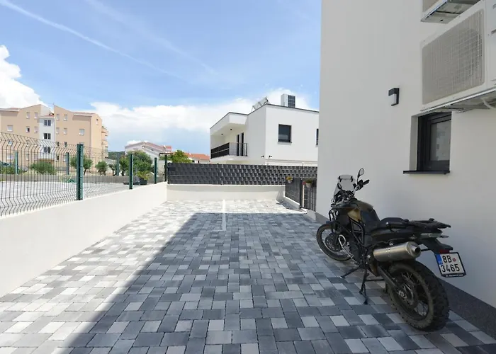 Mi Ciovo With Private Hot Tub And Garden *