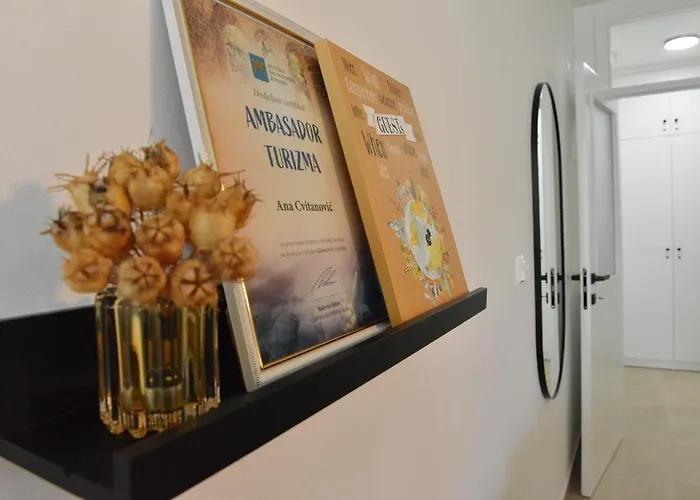 Appartement Mi Ciovo With Private Hot Tub And Garden *